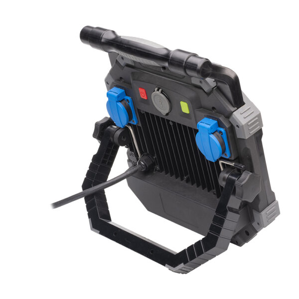 Vetec 55.325.10 Gradbena svetilka LED 100W 3-barvna Razred I – 5m H07RN-F 3G1,5mm vključno z 2x Schuko vtičnicami