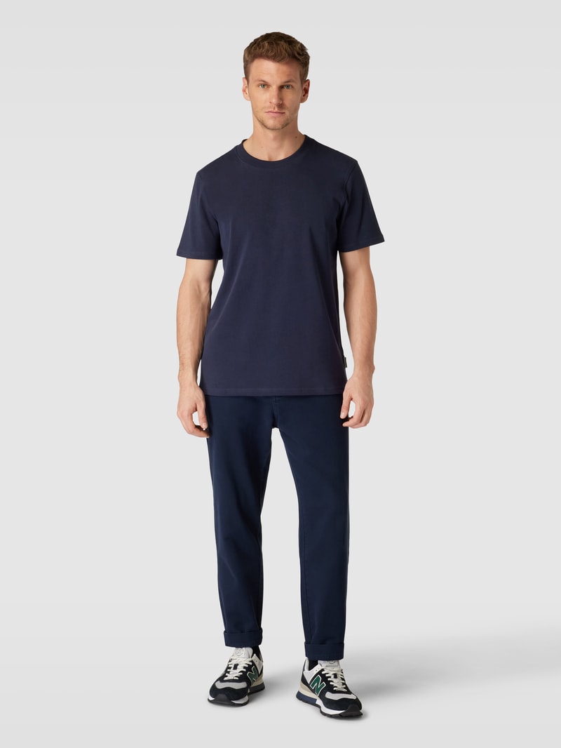 T-Shirt in unifarbenem Design Modell 'MAARKOS' in marineblau