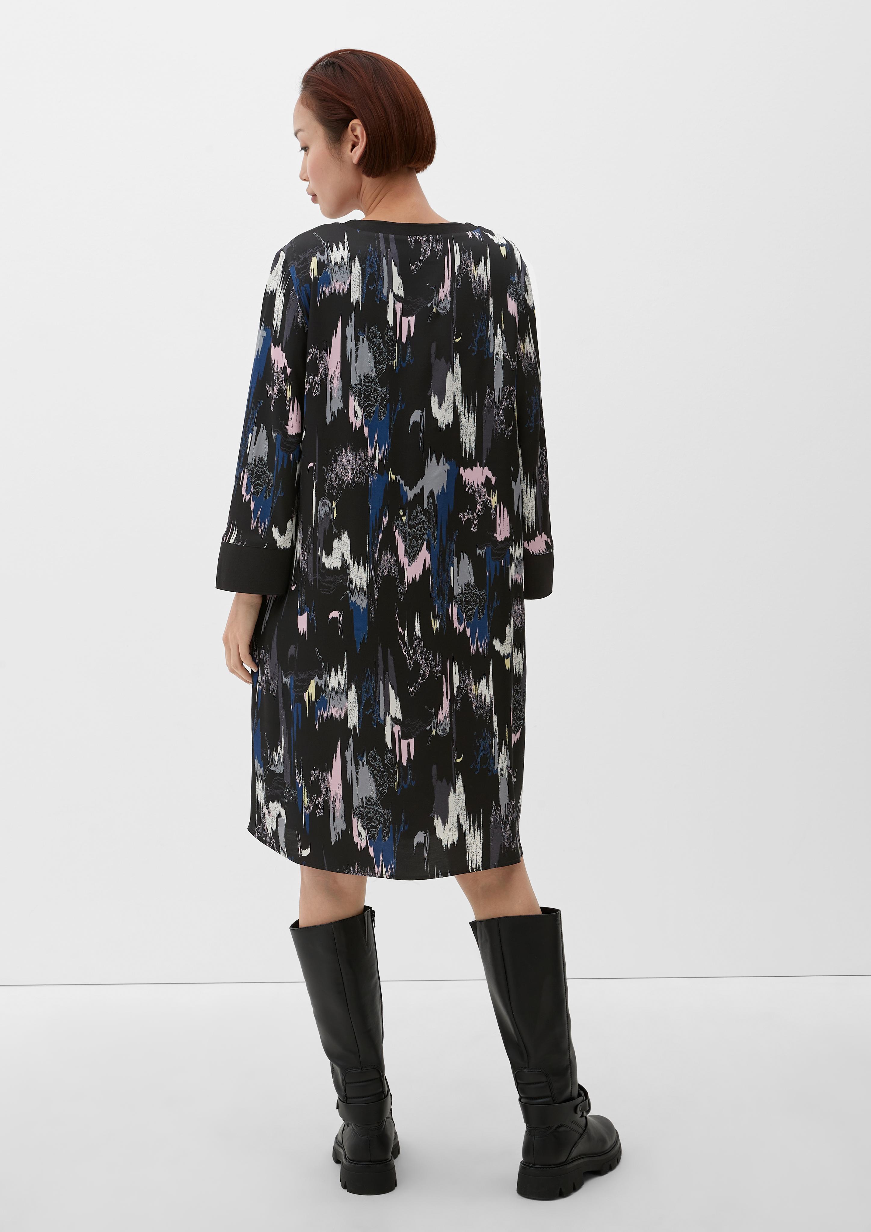 Midikleid mit Allover-Muster  2124813-99A1