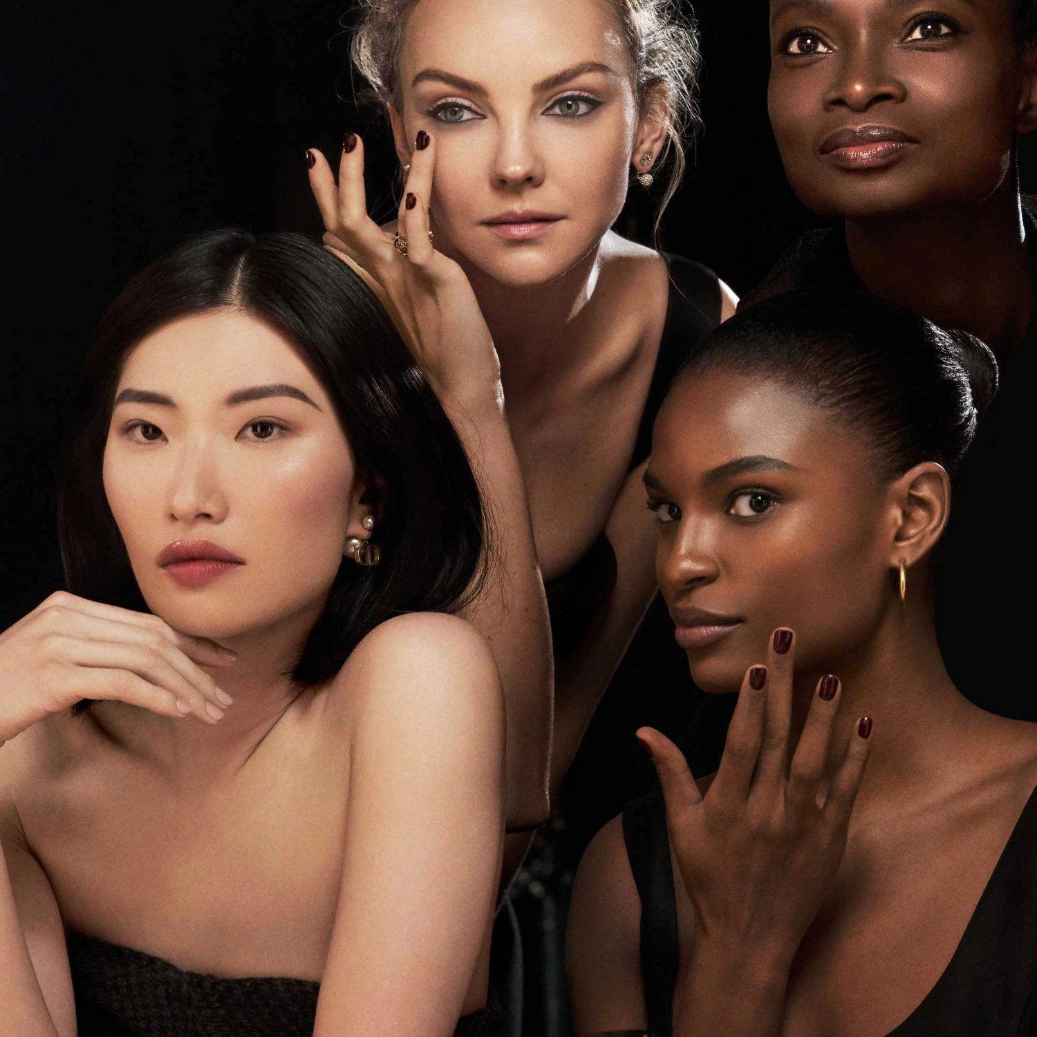 DIOR Natural Nude - Dlhotrvajúci make-up - 96 % zložiek prírodného pôvodu