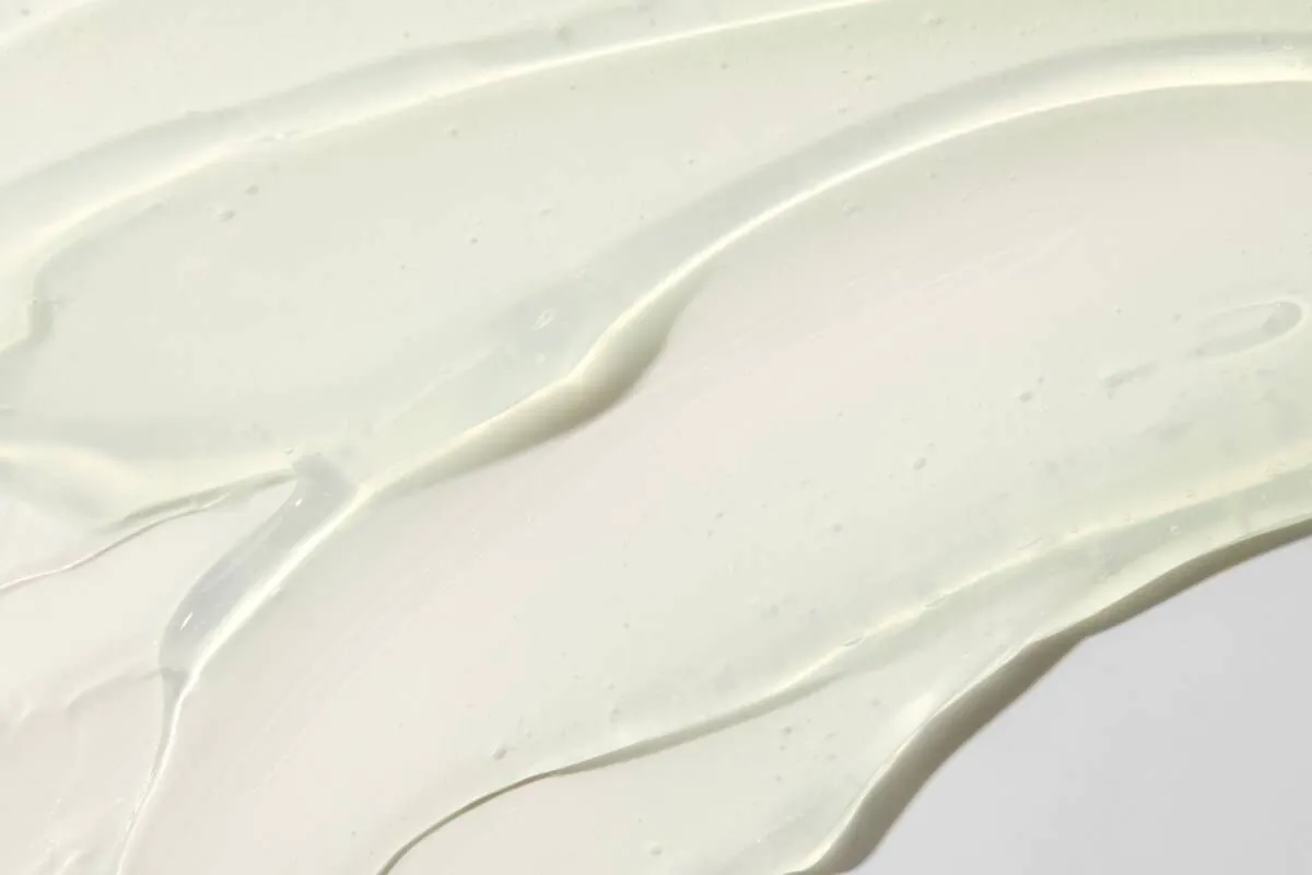 Cosrx Hydrium Green Tea Aqua umirujuća gel krema