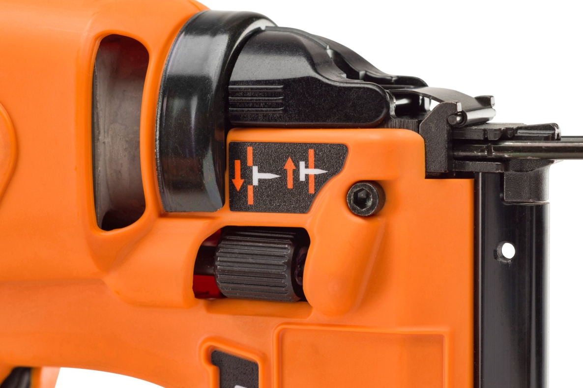 Pregador pneumático de acabamento Paslode 916576 Impulse IM65 F16 com bateria de lítio (16 - 63 mm)