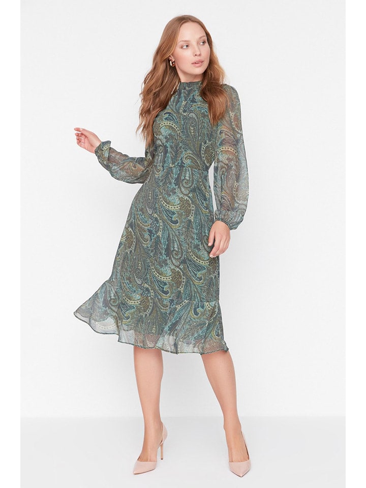 trendyol Kleid in Dunkelgrün günstig kaufen