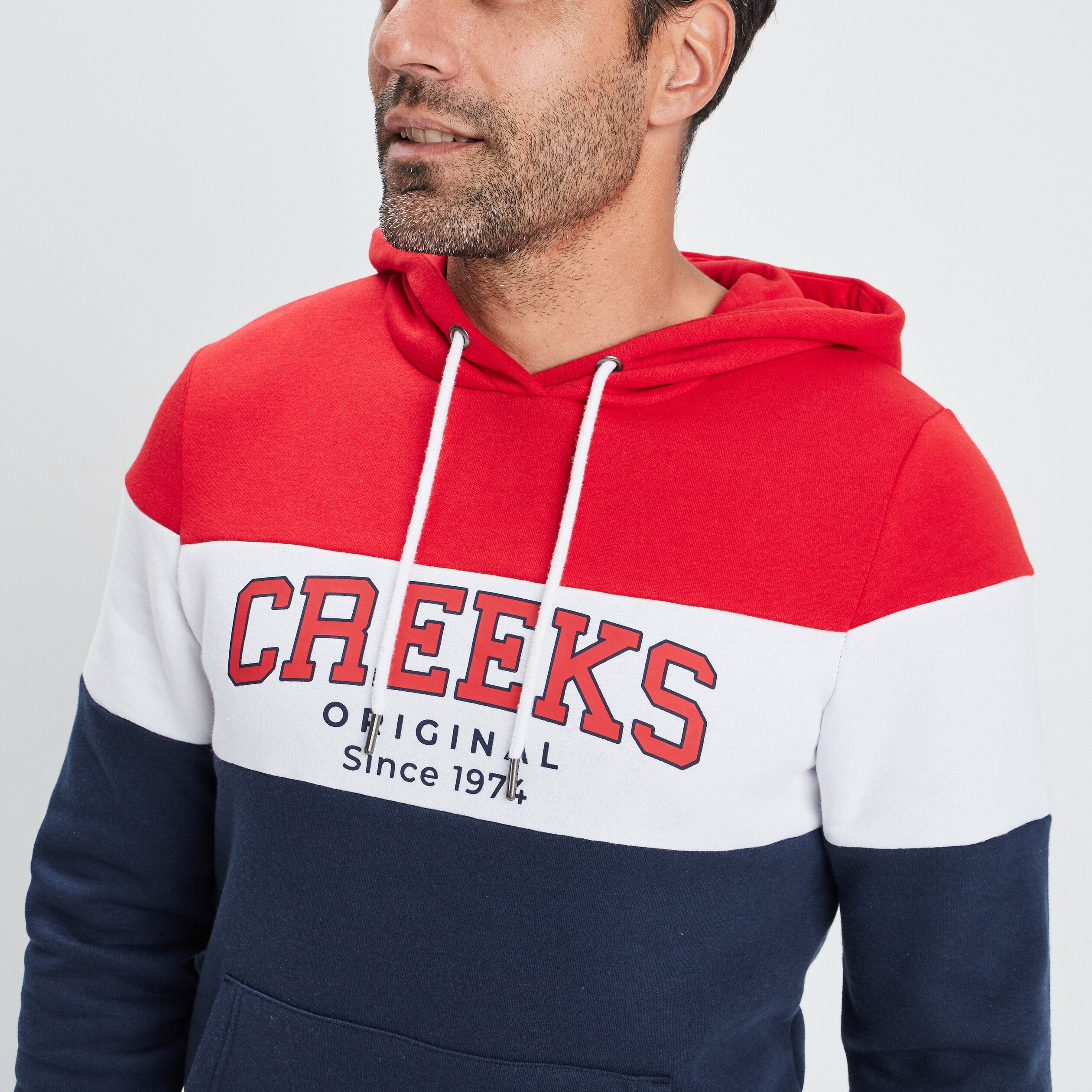 Sweat tricolor à capuche hoodie Creeks rouge homme | La Halle
