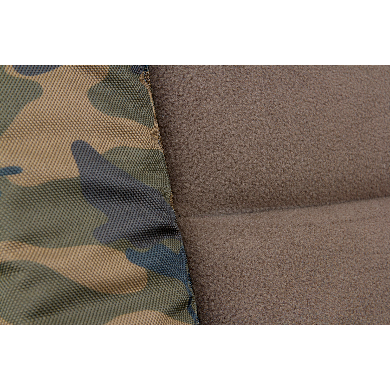 Fox Carp Karpfenstuhl R Series Chair - R2 Camo