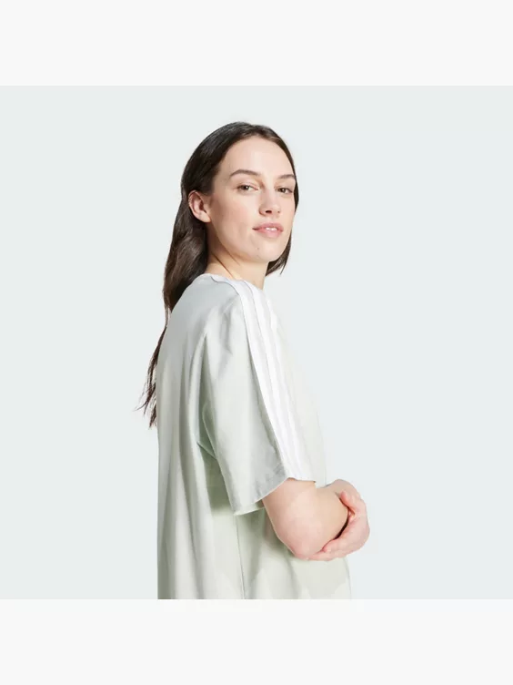 adidas Essentials 3-Streifen Single Jersey Boyfriend T-Shirt-Kleid