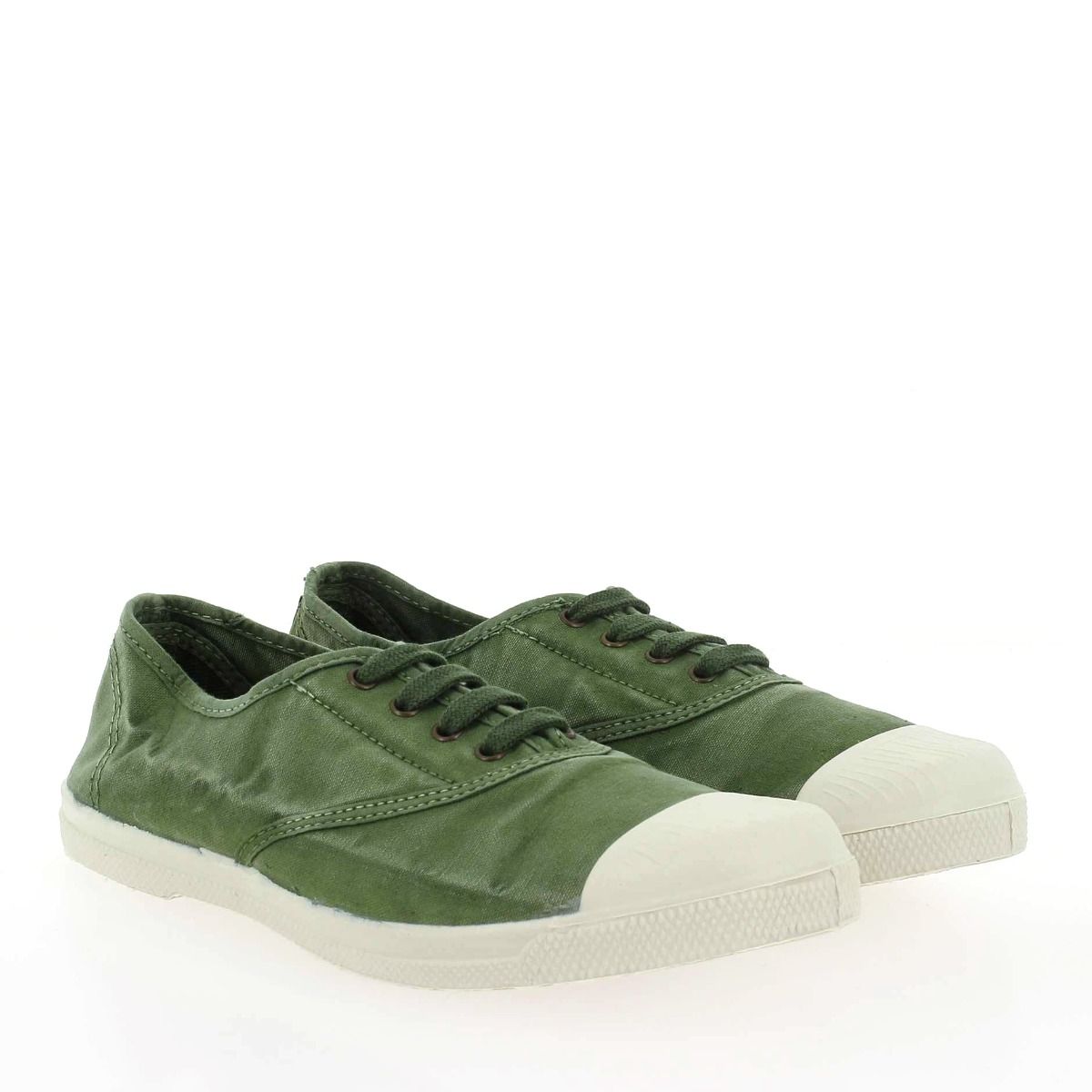 Natural world  102 E - Vert