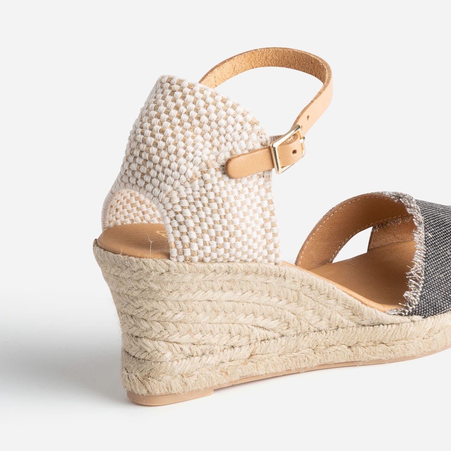 Sandale compensée beige pailleté doré en toile