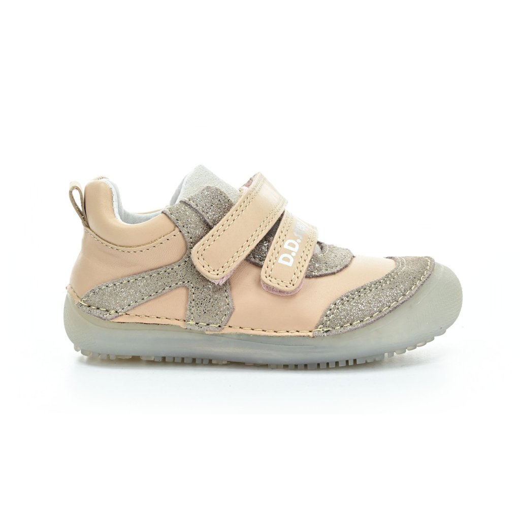 D.D.Step S063-41948C cremefarbene Barfußschuhe