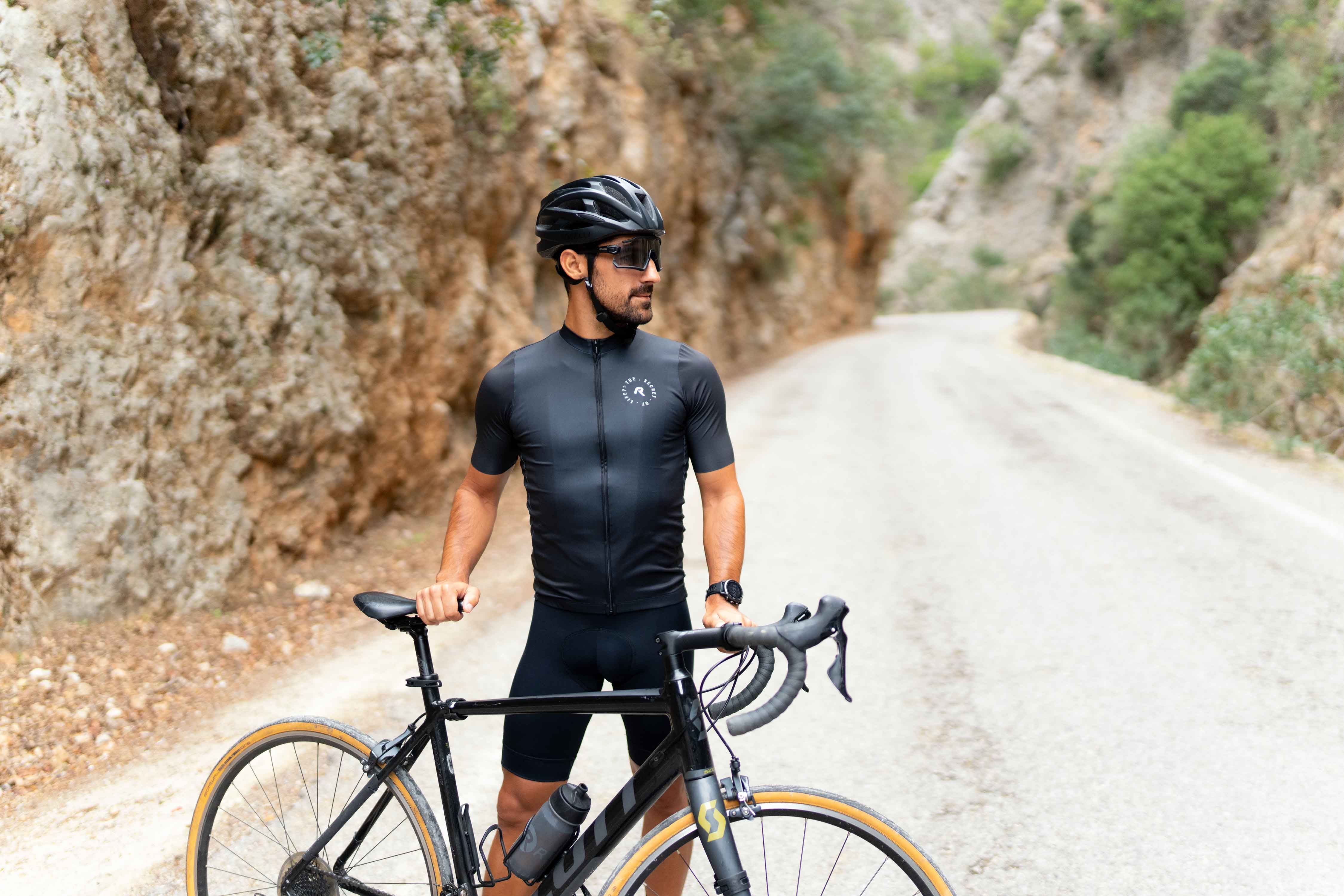 Rogelli S.O.L. Schwarz Herren Radtrikot Kurzarm