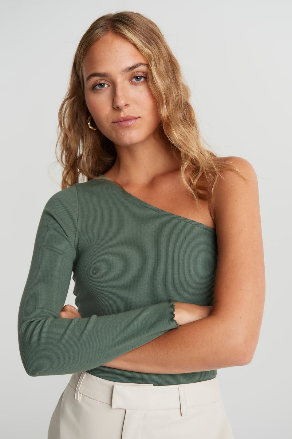 Janni one shoulder top