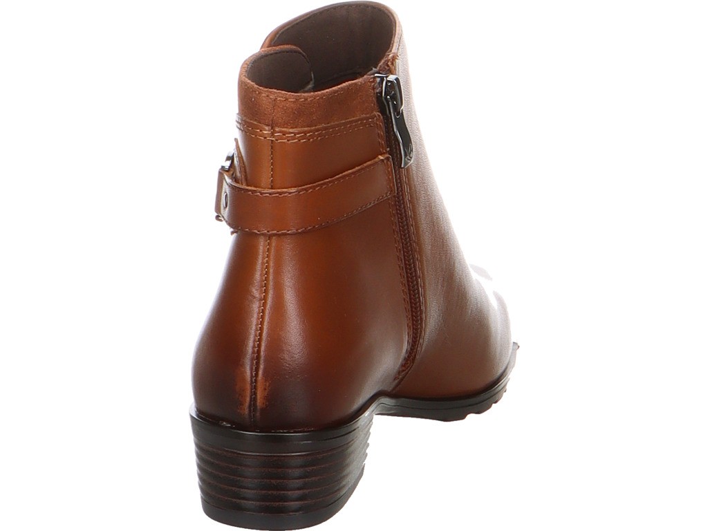 CAPRICE Stiefeletten braun