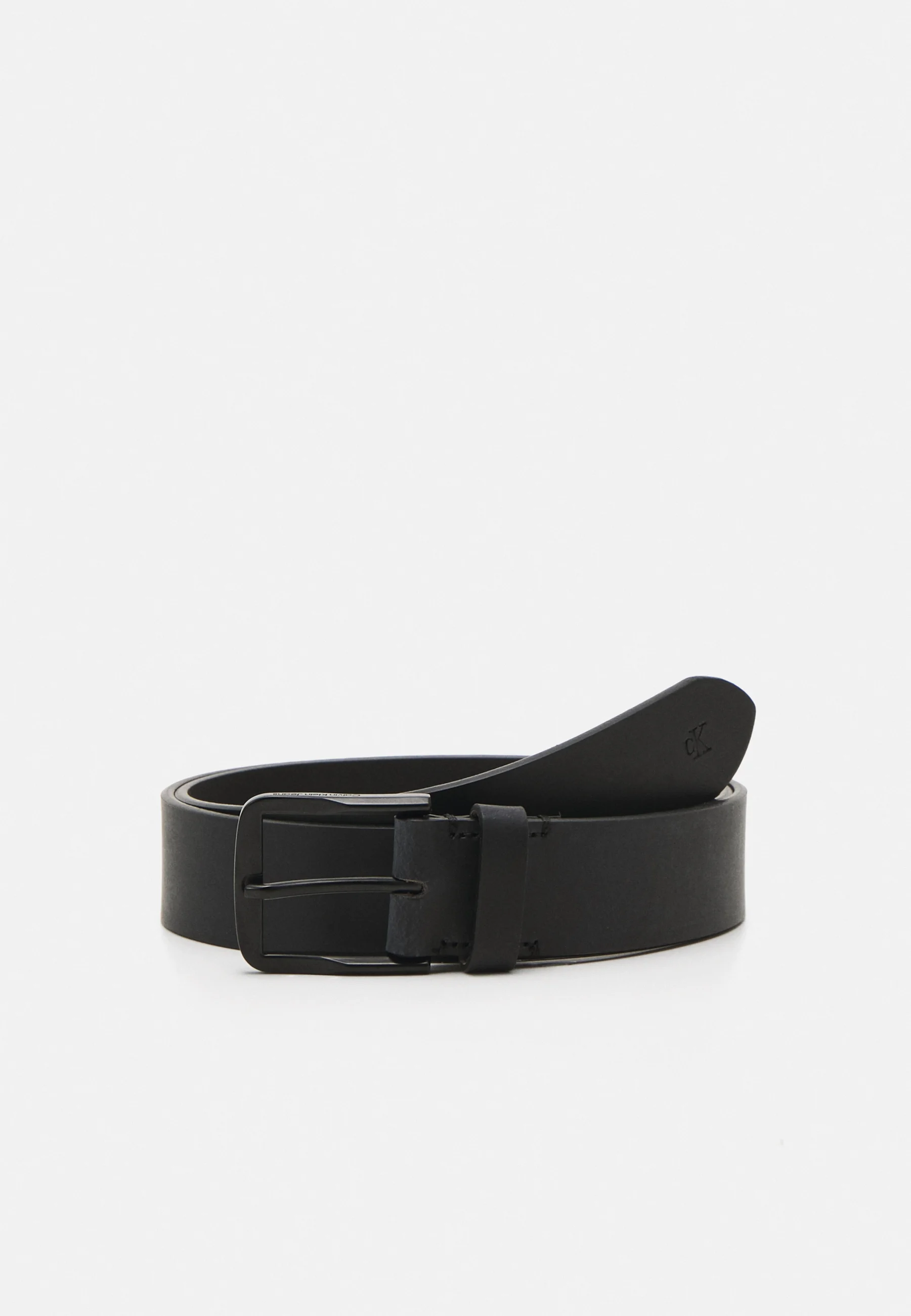 Cinturón plano clásico de Calvin Klein Jeans - Cinturón
