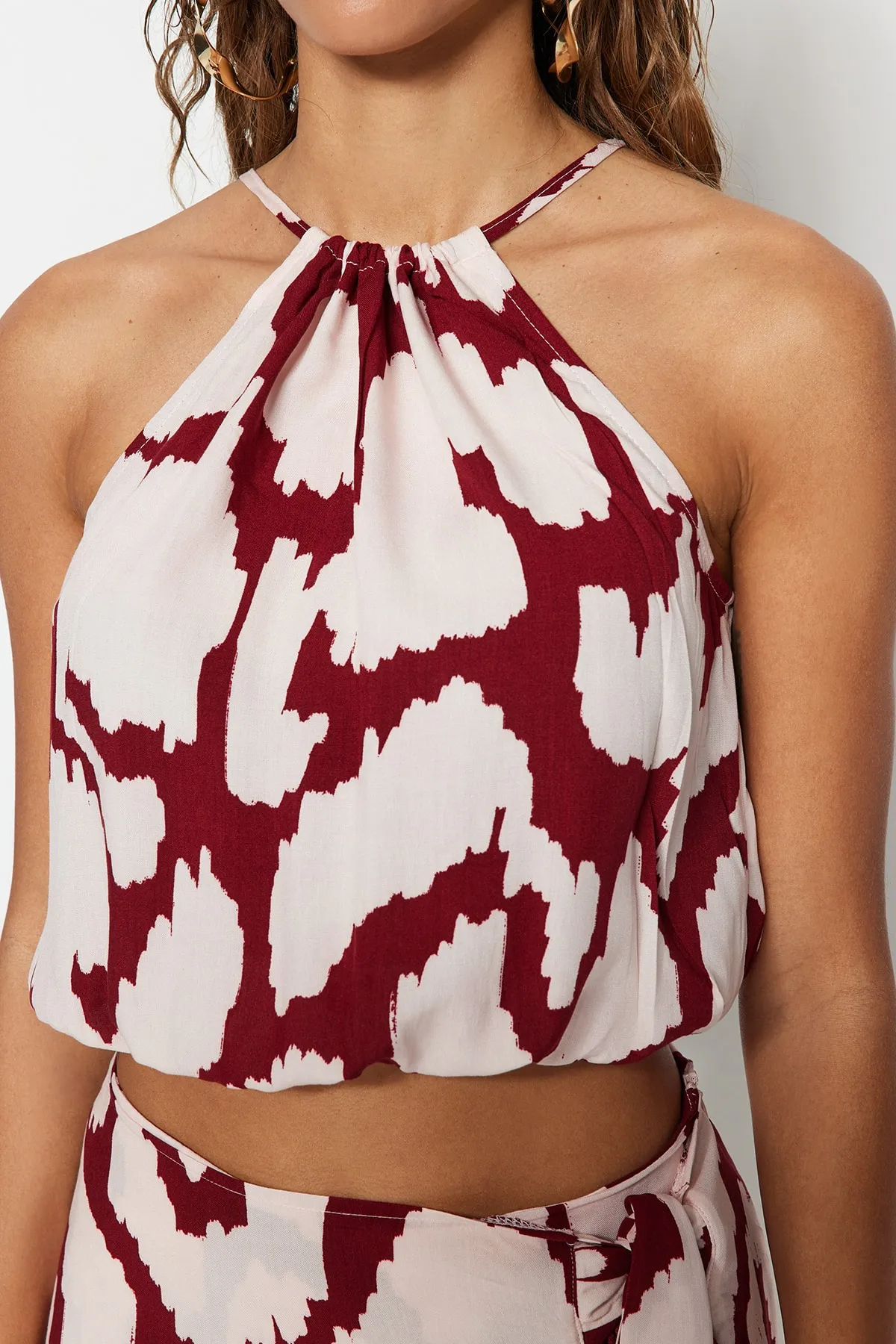 Trendyol Collection  Strick-Bluse mit Troddeln und Tiermuster, Rock-Set TBESS23AU00017