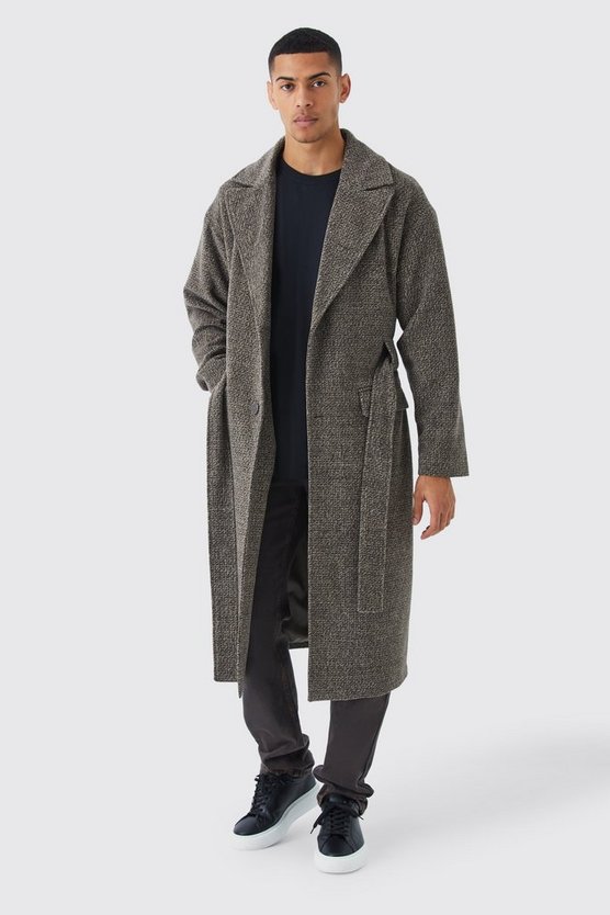 Schwarz-weißer Mantel mit Gürtel