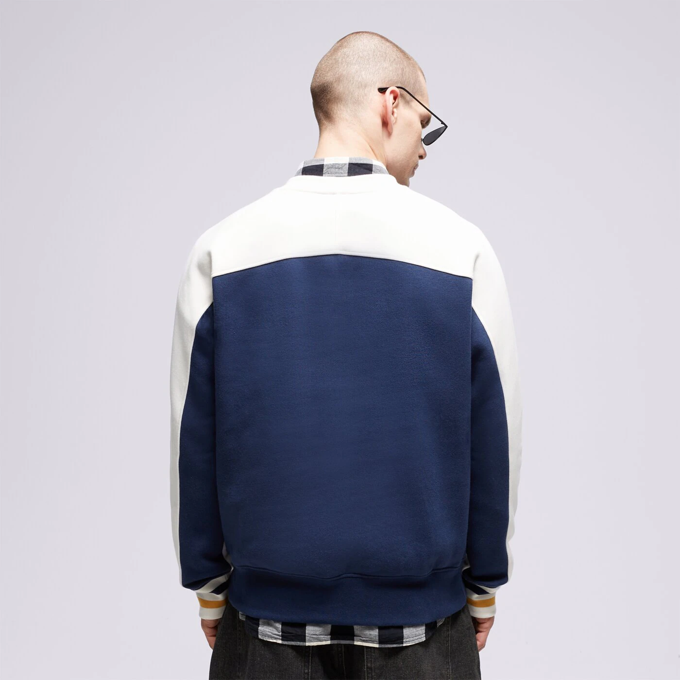 CHAMPION SWEATSHIRT V-NECK SWEATSHIRT Dunkelblau
