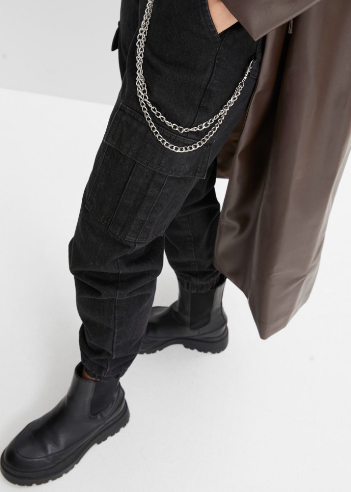 Cargo-Jeans mit Kettendetail