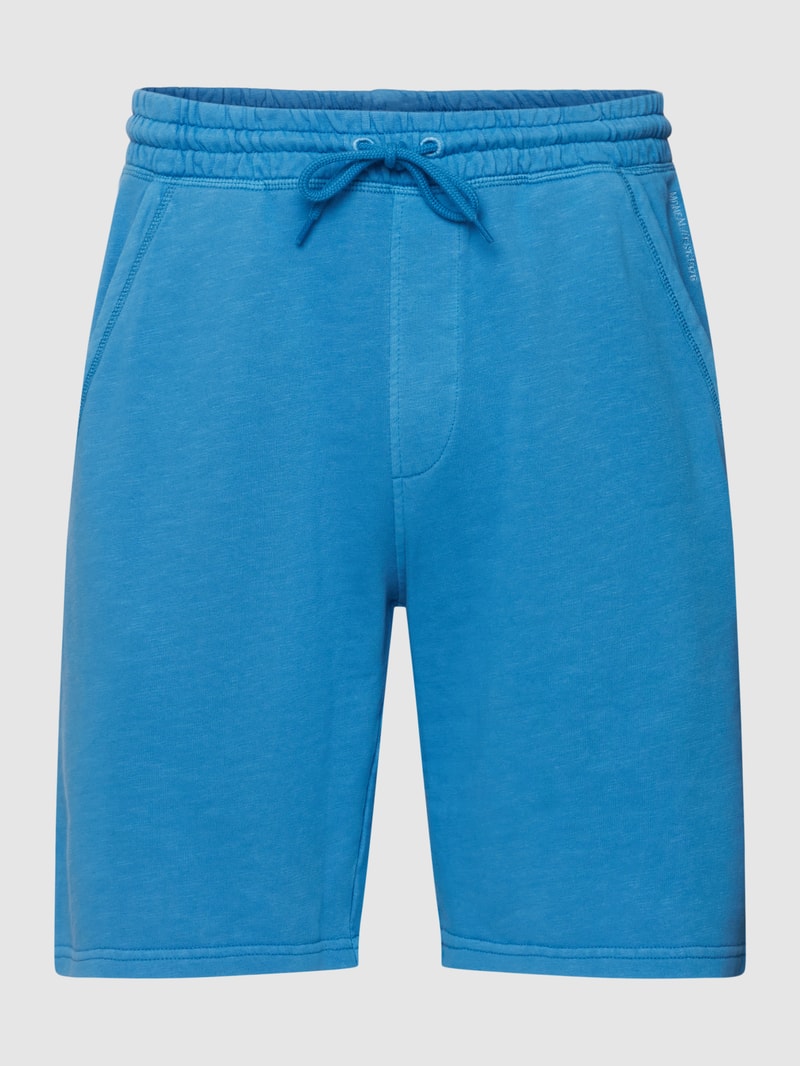Shorts mit seitlichen Eingrifftaschen in royalblau
