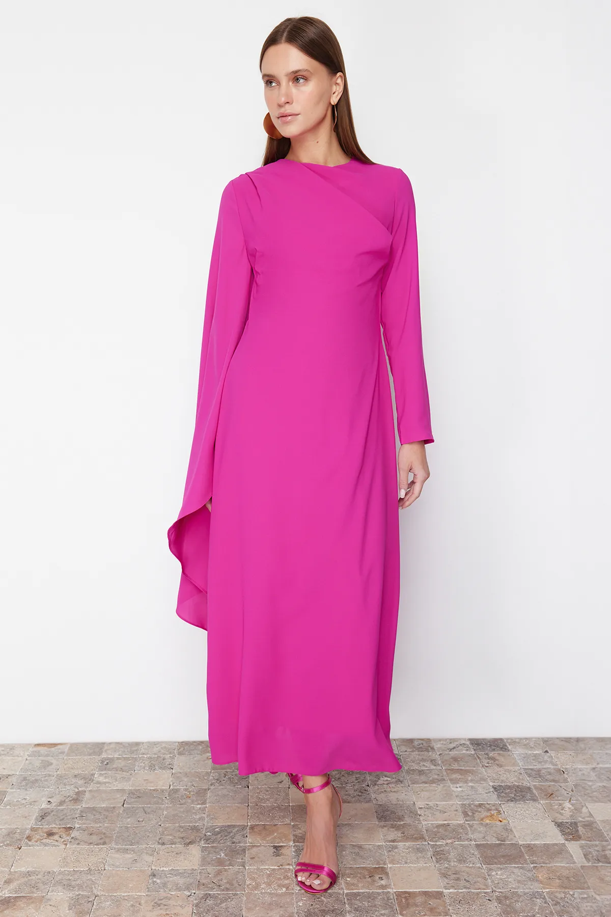 Trendyol Modest  Fuchsia Abendkleid mit Schalkragen TCTSS24DB00036