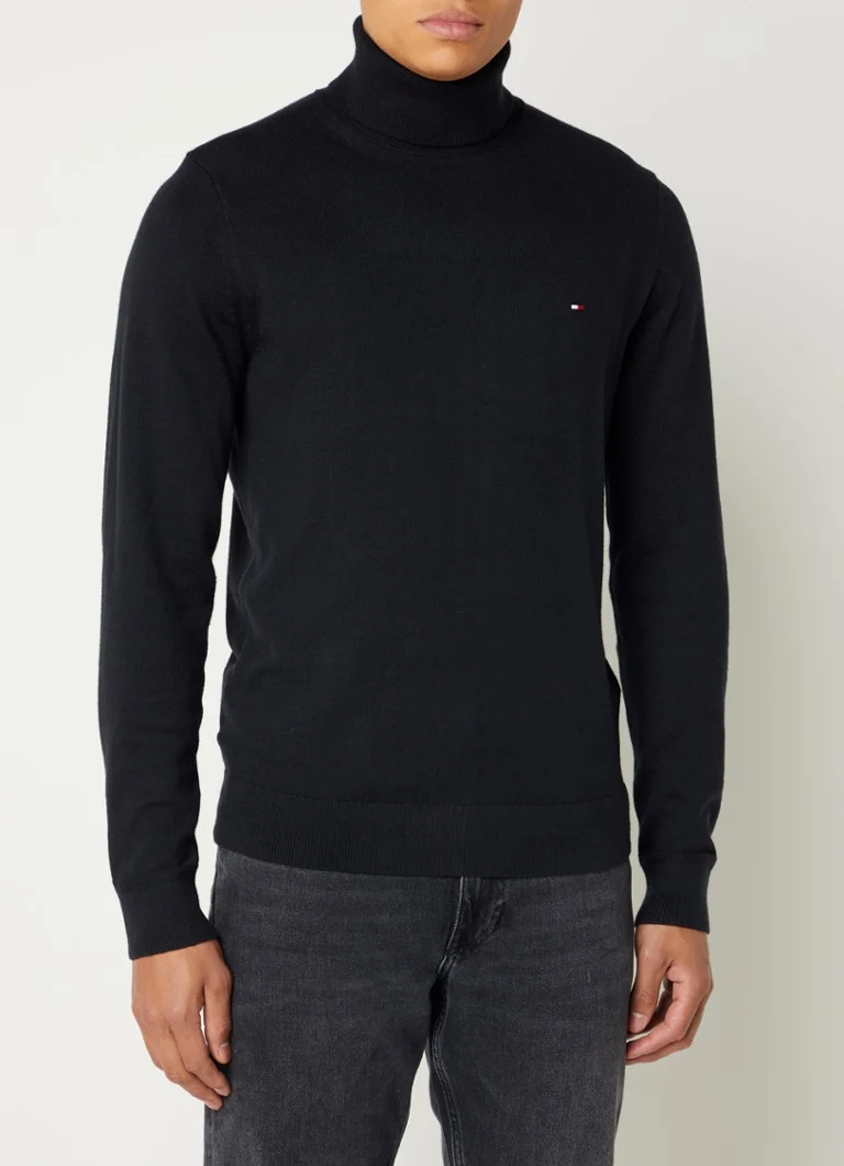 Tommy Hilfiger Fine-knit turtleneck in cashmere blend with logo embroidery