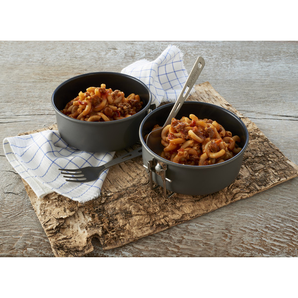 SPICY BEEF CASSEROLE WITH NOODLES - Outdoor Essen