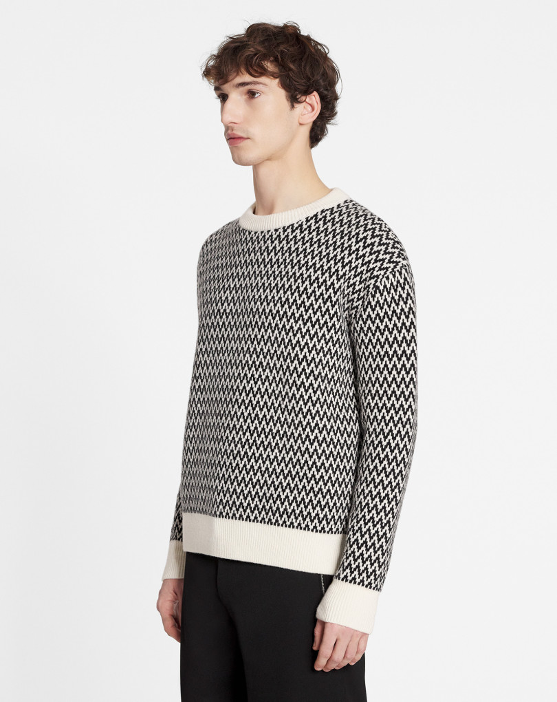 PULL COL ROND CURB CHEVRON EN LAINE MÉRINOS