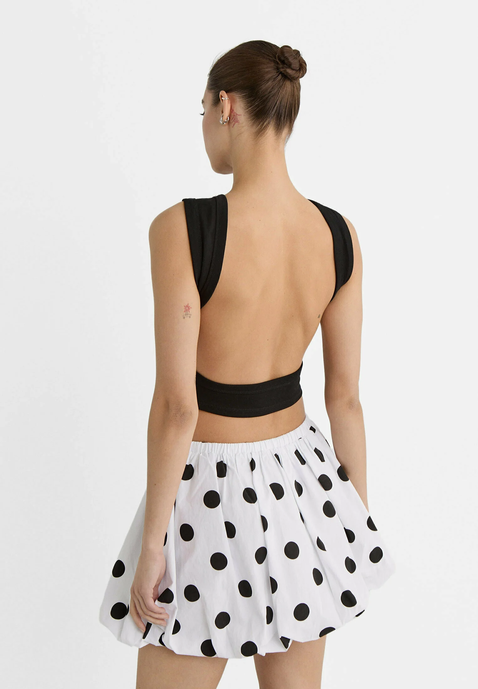Falda globo Stradivarius con lunares