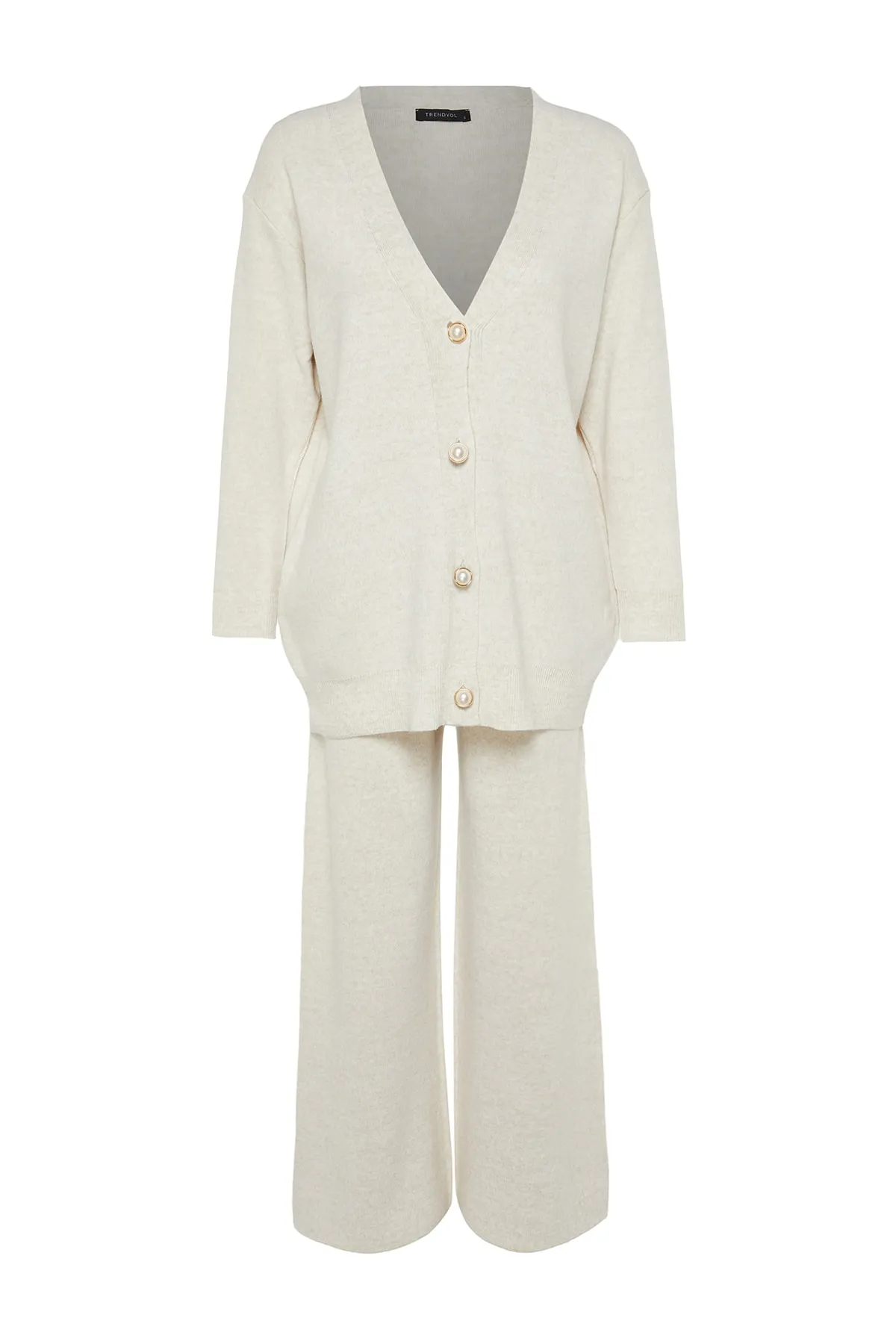 Trendyol Modest  Strickset mit Strickjacke, Hose und Oberteil mit Knopfleiste in Steinperlenoptik TCTAW24US00037