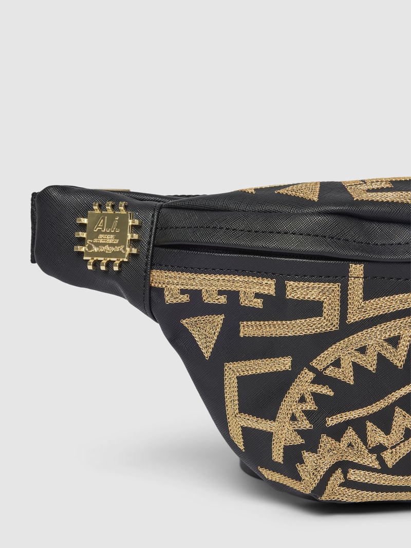 Bauchtasche mit Allover-Muster Modell 'TRIBAL GOLD SAVVY' in schwarz