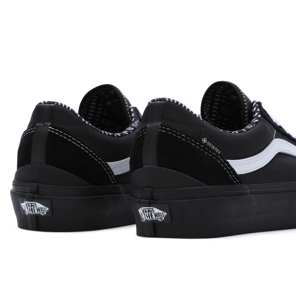 Vans Old Skool Gore Tex VN0009QGBLA1 / schwarz