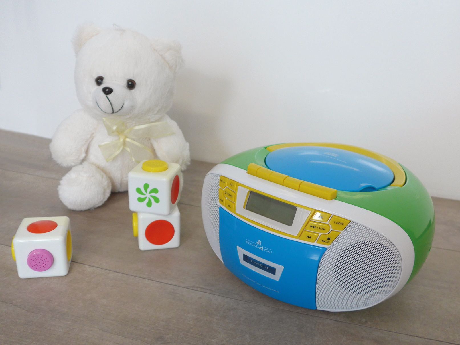 Schwaiger Tragbarer CD-Player