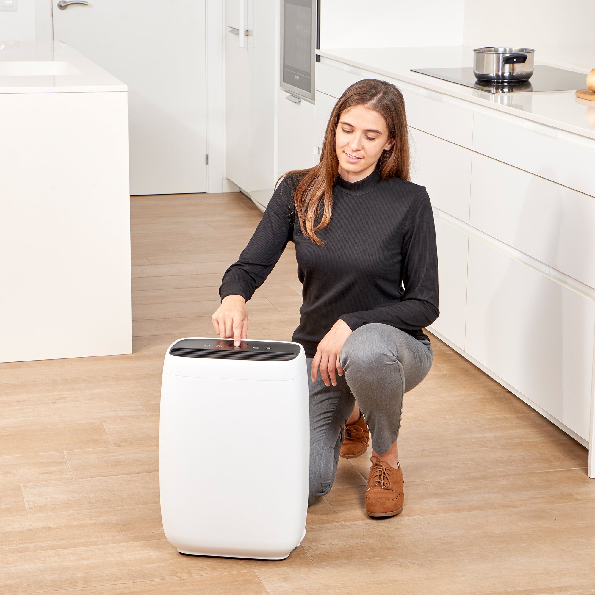 Black+Decker Luftreiniger BXAP350E, für 80 m² Räume, DREIFACHE FILTERUNG