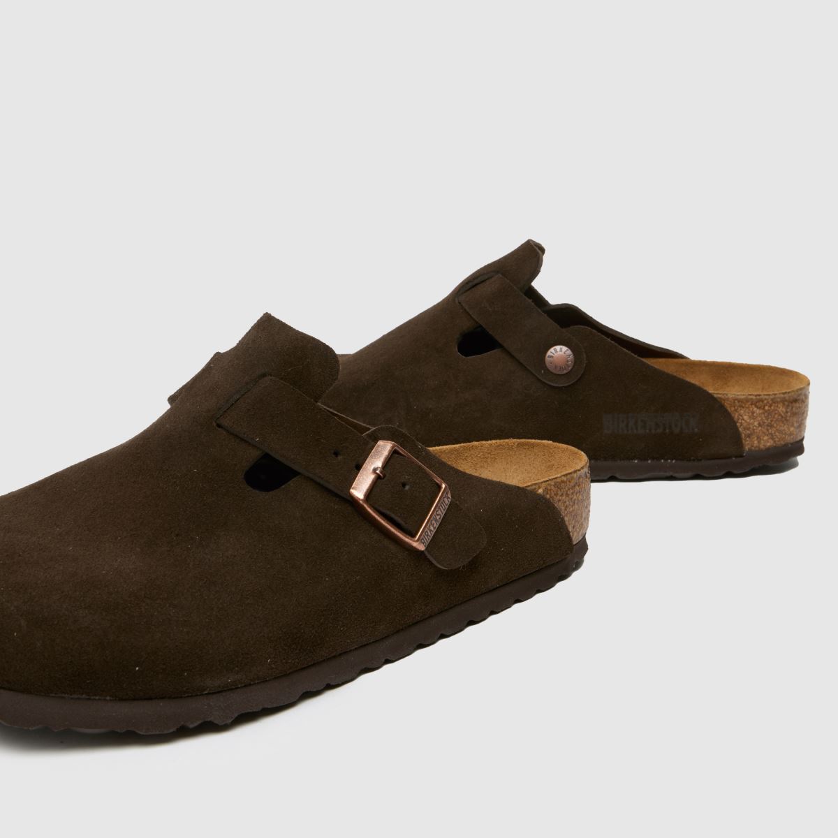 BIRKENSTOCK Boston klumpa szandál barna színben