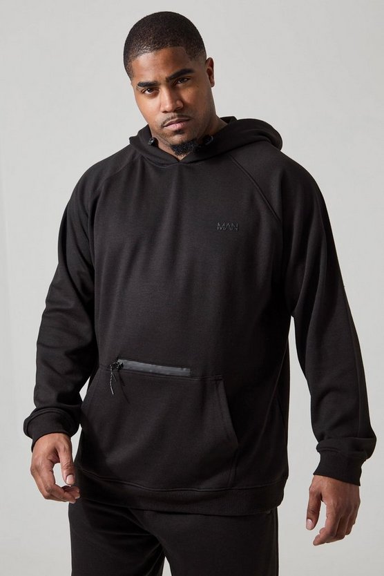 Plus Man Active Hoodie und Shorts