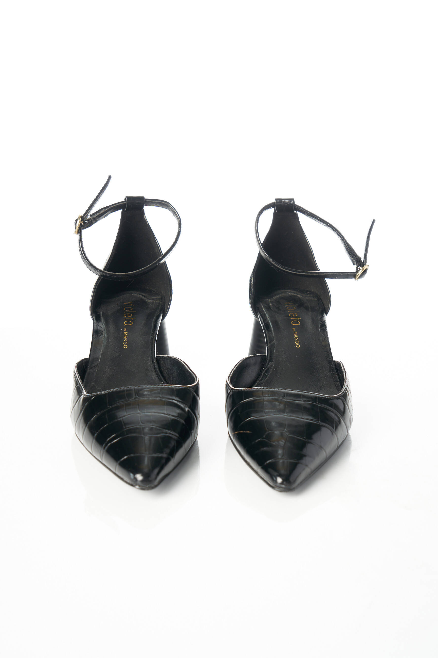 Violeta By Mango Sandales Nu Pieds Femme couleur noir