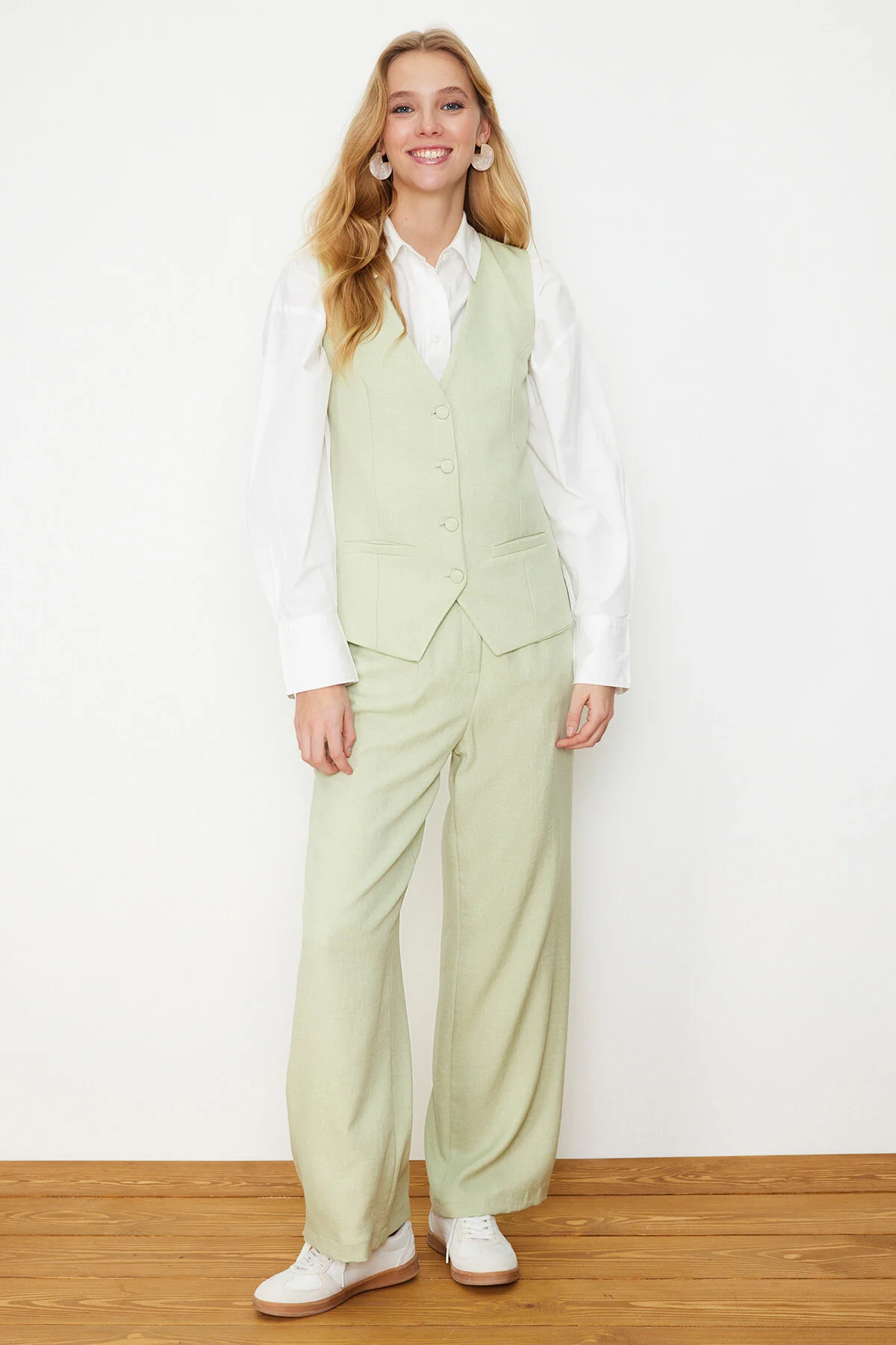 Trendyol Modest  Mintgrüner Leinen-Look, stilvolle Weste, Hose, gewebte Unterseite und Oberteil, Set TCTSS24US00014