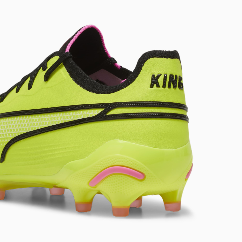 PUMA King Ultimate FG AG 107565_04 / pink