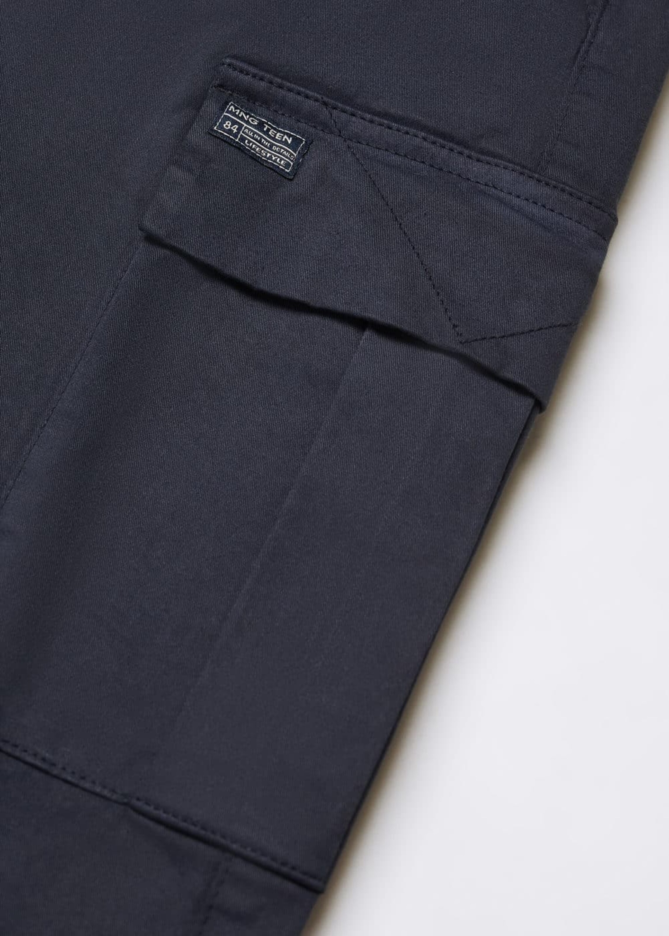 Tapered Pants 'Carhi'