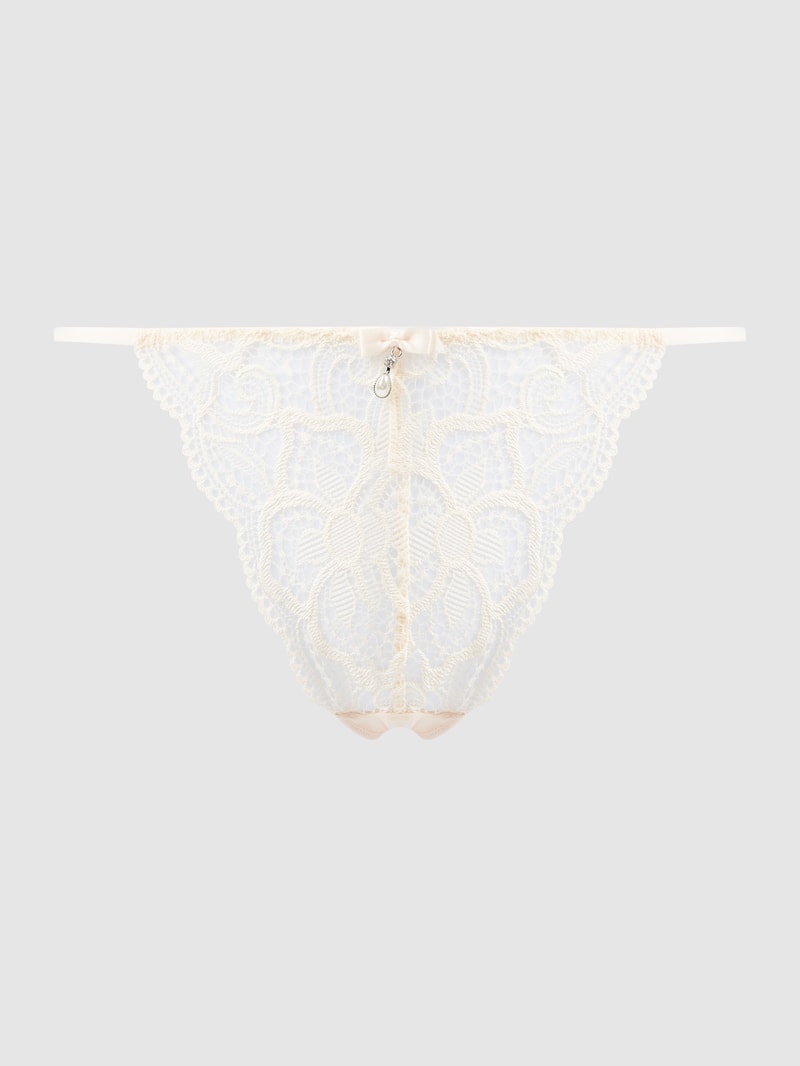 String aus Spitze in hellrosa