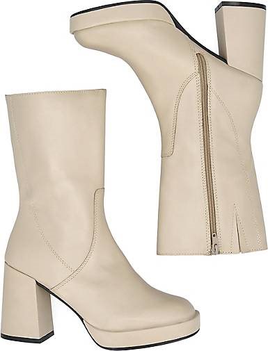 Another A Plateau-Stiefelette