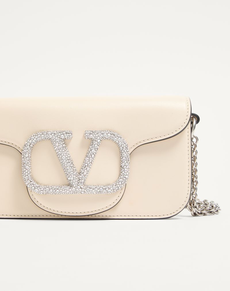 Bolsa de ombro pequena Valentino Garavani Locò com logotipo de joia