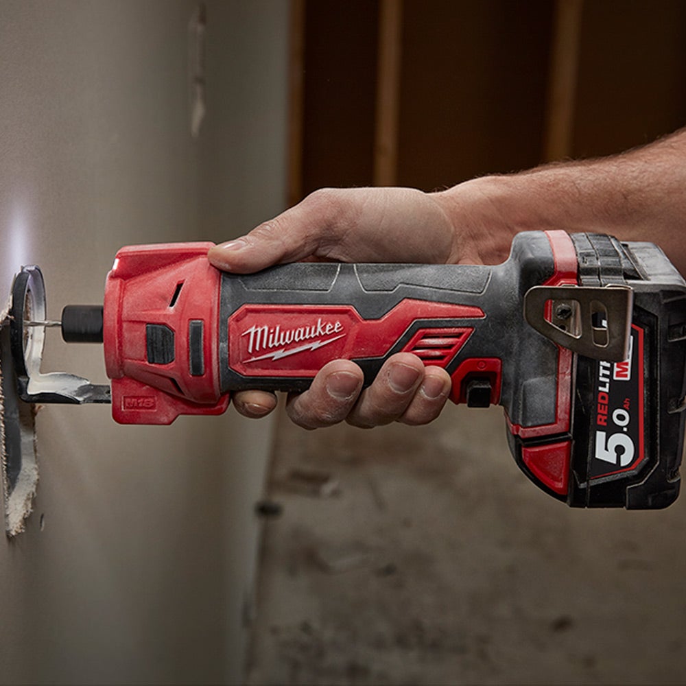 Cortador de cutículas MILWAUKEE 18V M18BCT-0