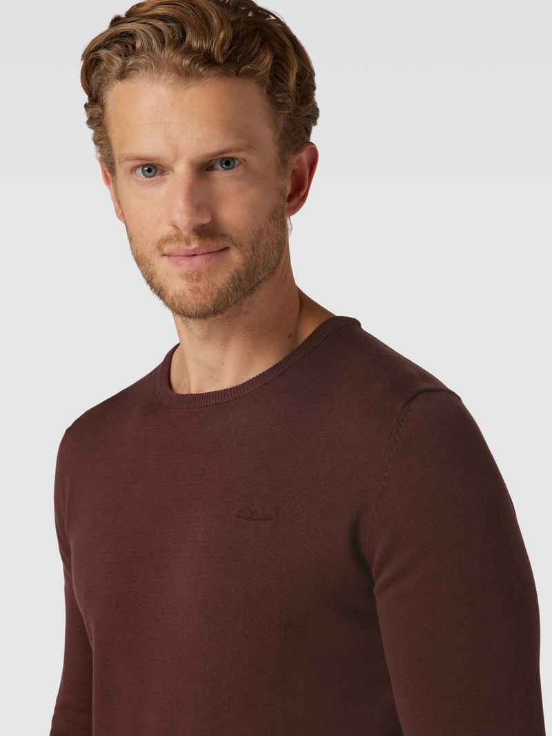 Strickpullover mit Label-Stitching Modell 'BASIC' in bordeaux rot