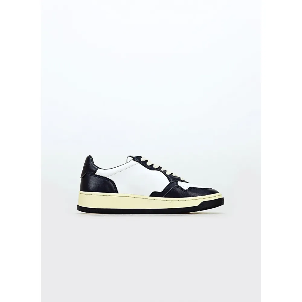 Autry Medalist Low AULW WB04 / blau