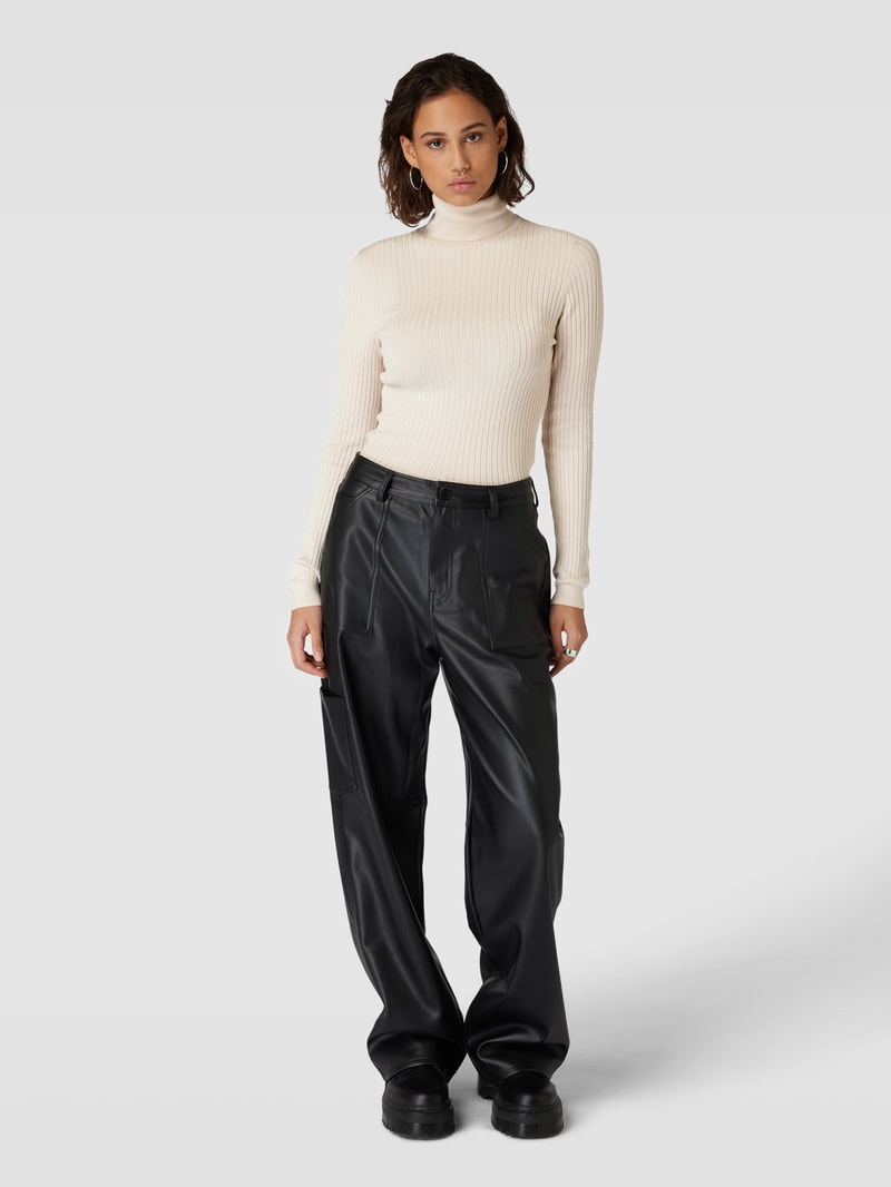 Rollkragenpullover aus Viskose-Mix Modell 'KAROL' in sand