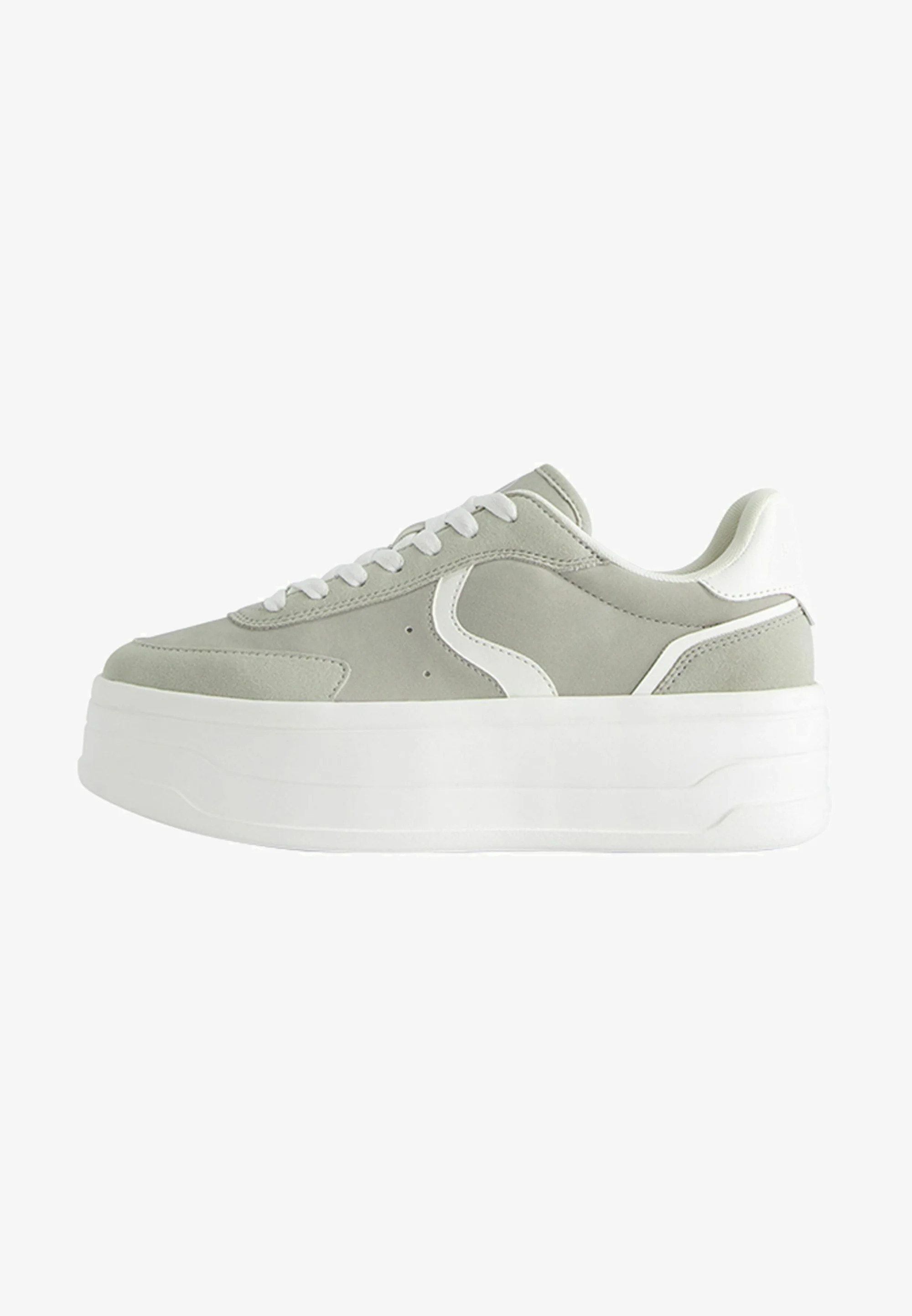 Bershka CONTRAST - Zapatillas bajas