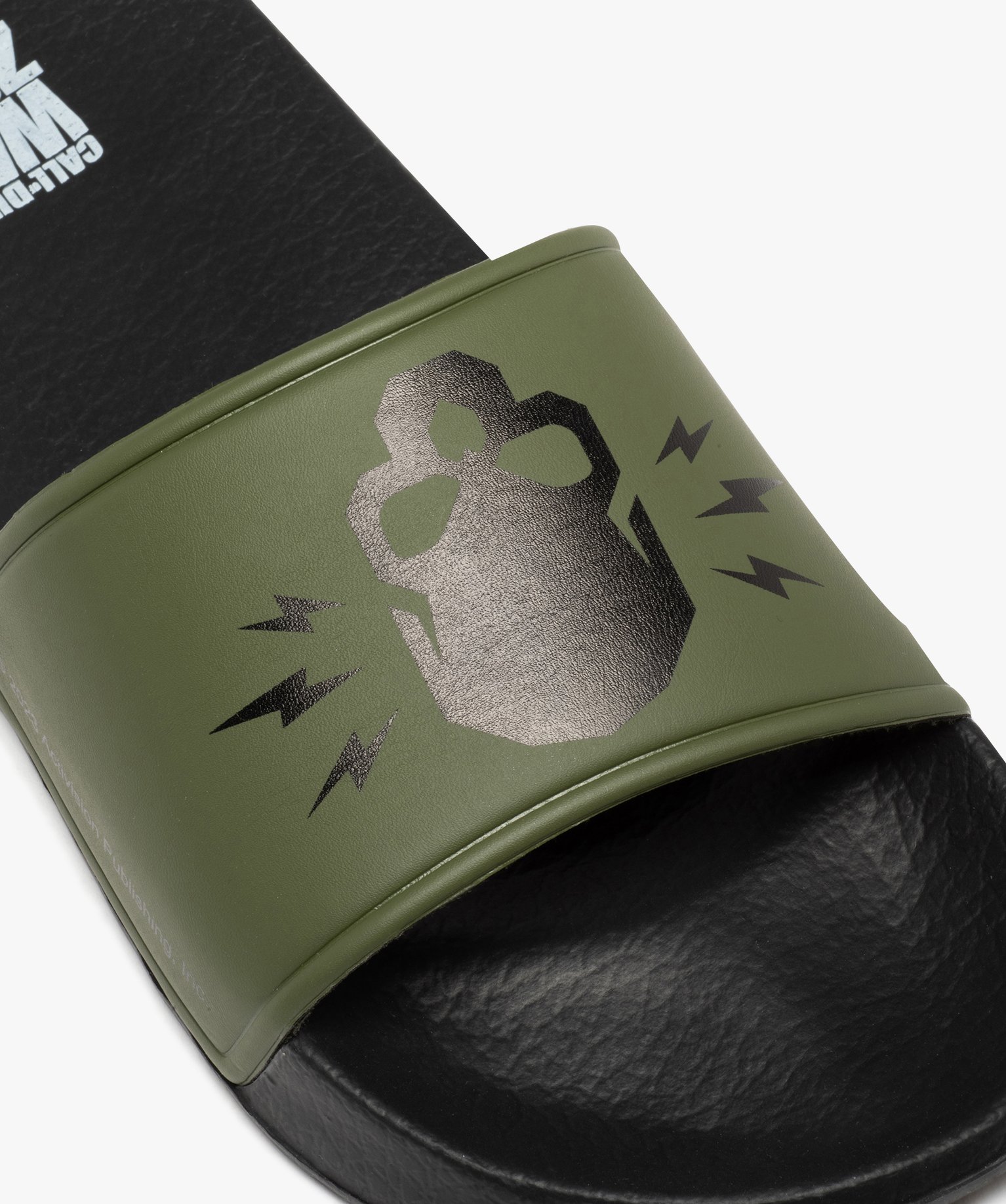 Mules de piscine homme à bandeau imprimé – Call of Duty kaki | GEMO