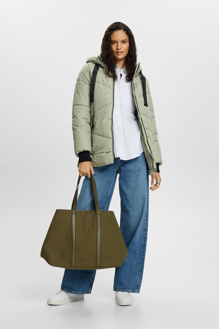 Steppjacke mit Kapuze