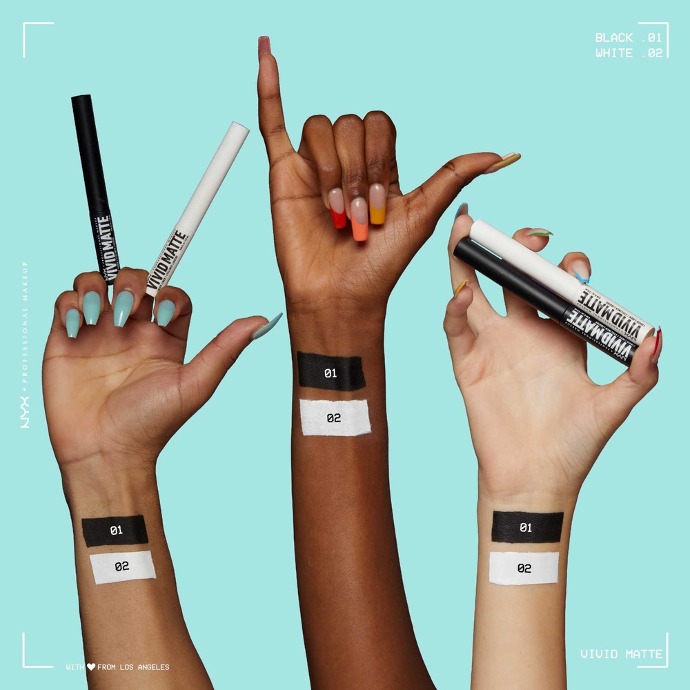 NYX Professional Makeup Eyeliner pinceau Noir Eyeliner liquide mat