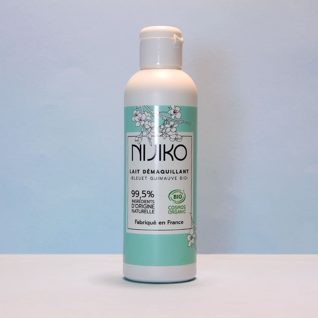 Leche limpiadora orgánica NIJIKO con aciano y malvavisco.